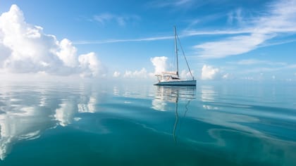 Eerily Calm Seas and Crazy Dinghy Adventures