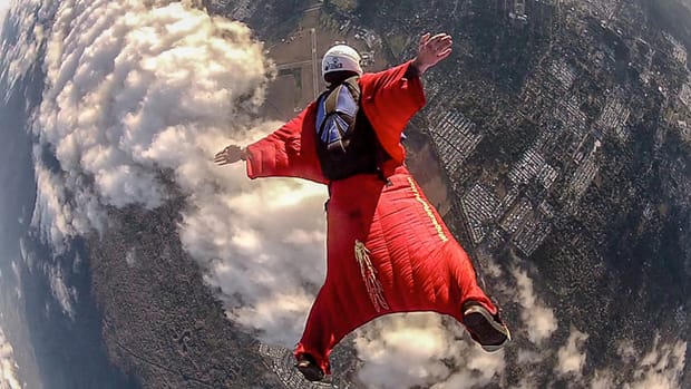 Make Money and Travel – Off The Grid Apps