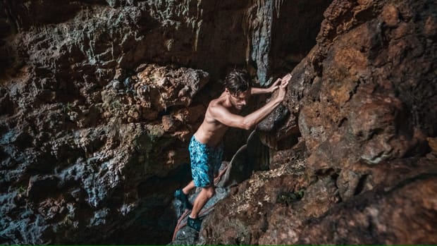 Scariest Cave Of My Life!